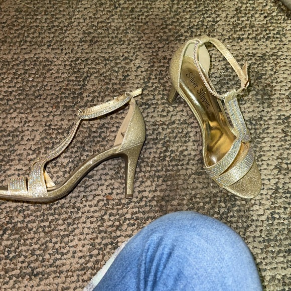 Gold Heals - Picture 3 of 4